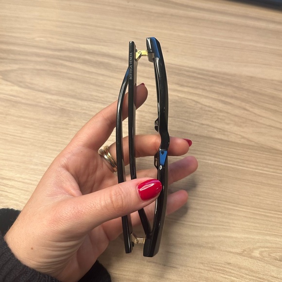 Bottega Veneta black sunglasses - Picture 10 of 11